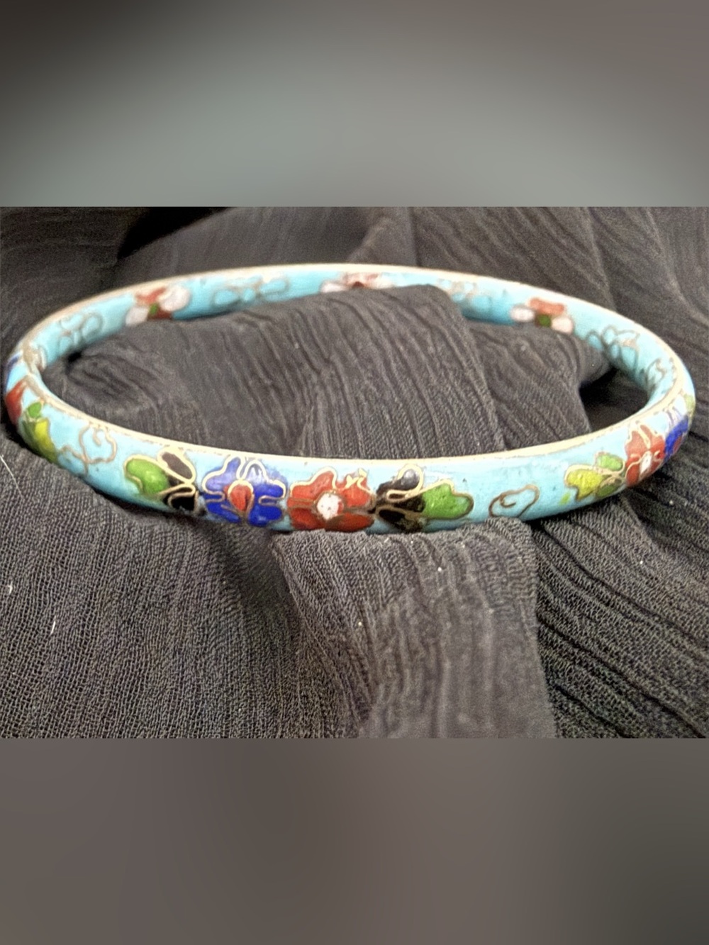 Beautiful Vintage Cloisonné Bangle